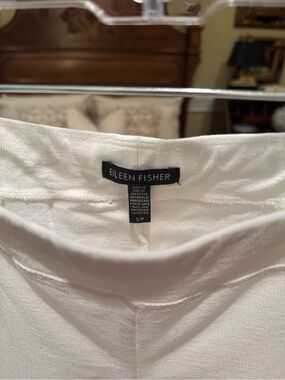 Eileen Fisher Ivory crepe pants. A classic forever. Worn 2 times. So comfortable